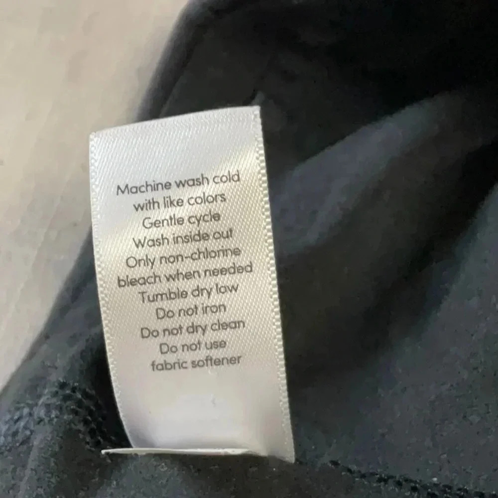 Athleta - Picture 7 of 7